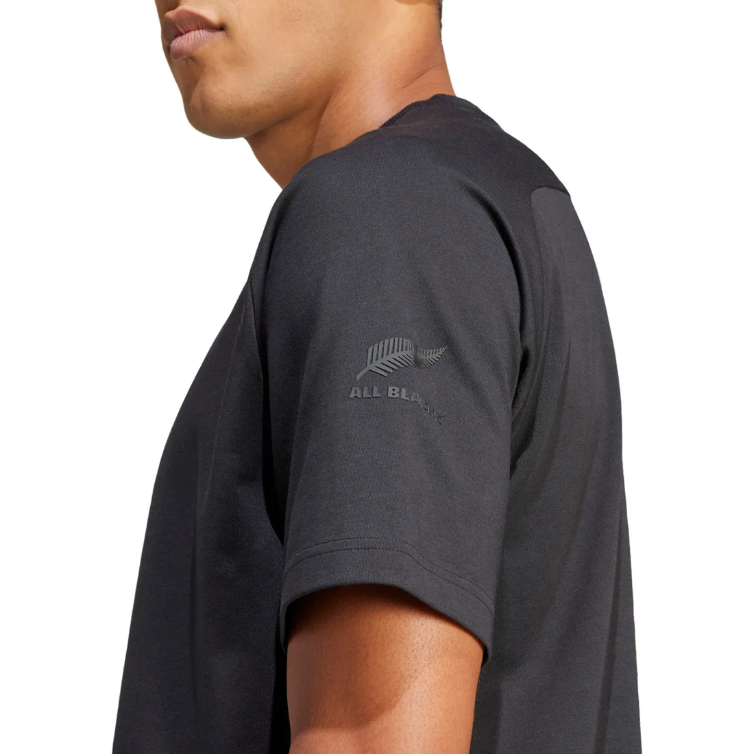 RUGBY PRO SHOP Ryu / アディダス オールブラックス ZNEティーシャツ
